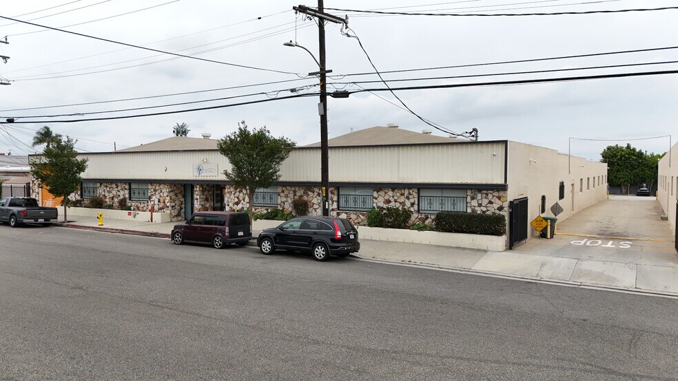 1630 W 132nd St, Gardena, CA à louer - Photo du bâtiment - Image 3 de 6