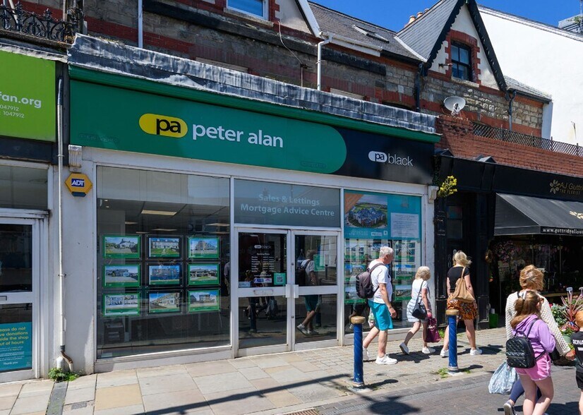 58 John St, Porthcawl à vendre - Photo du bâtiment - Image 3 de 6