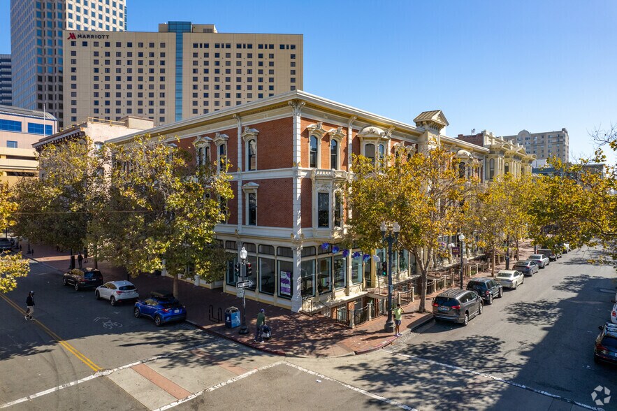 452 8th St, Oakland, CA for lease - Primary Photo - Image 1 of 23