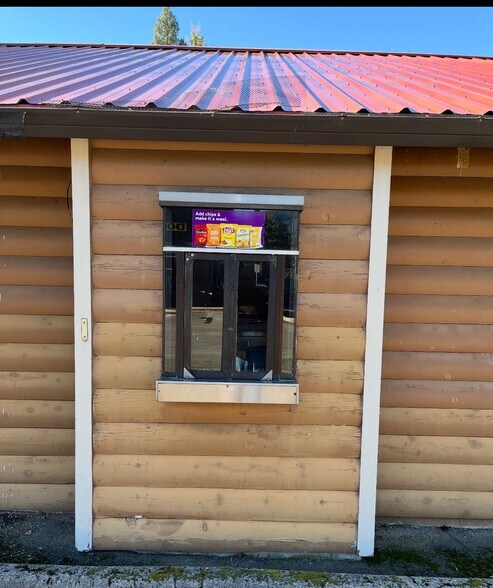 69990 E Highway 26, Rhododendron, OR à louer - Photo du bâtiment - Image 3 de 3