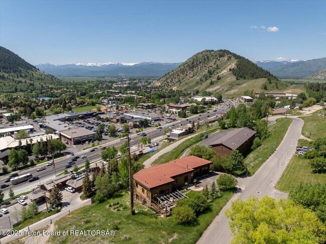 More details for 1023 Budge Dr, Jackson, WY - Multifamily for Sale