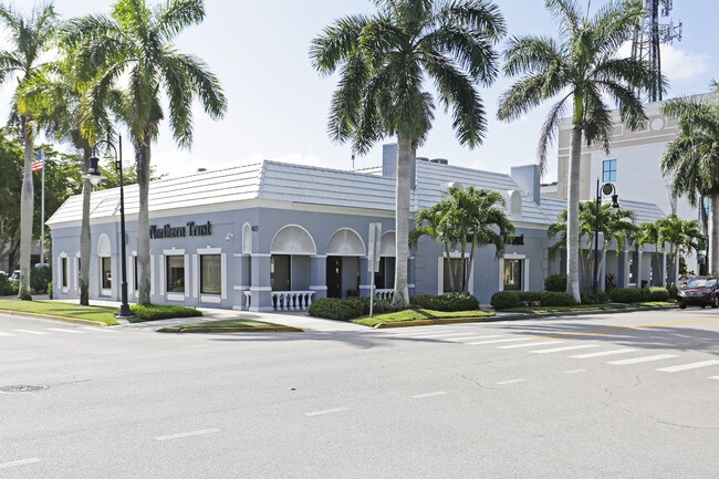 Plus de détails pour 405-445 8th St S, Naples, FL - Commerce de détail à louer