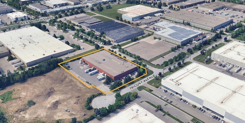 1901 Forbes St, Whitby, ON à vendre Photo du bâtiment- Image 1 de 1