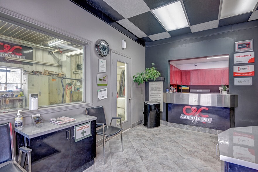 11 Rue Notre-Dame, Berthierville, QC à vendre - Photo du bâtiment - Image 3 de 15