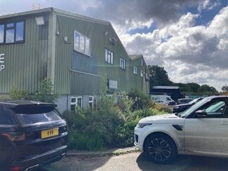 More details for Hallgrove, Bagshot - Office, Industrial for Lease