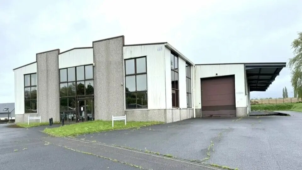 Flex in Woincourt for sale - Building Photo - Image 1 of 8