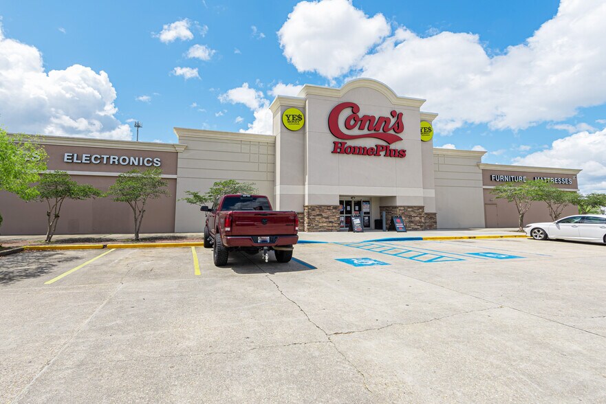 8888 Airline Hwy, Baton Rouge, LA for lease - Building Photo - Image 2 of 7