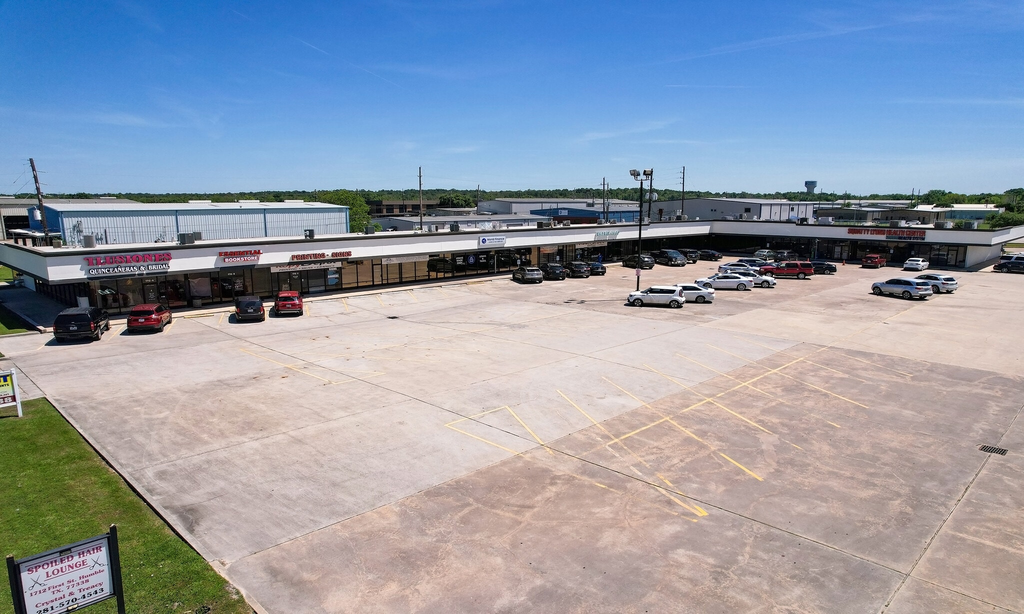 1712 1st St E, Humble, TX for lease Building Photo- Image 1 of 6