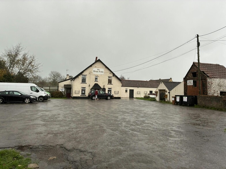 56 Redwick Rd, Bristol for sale - Building Photo - Image 3 of 10