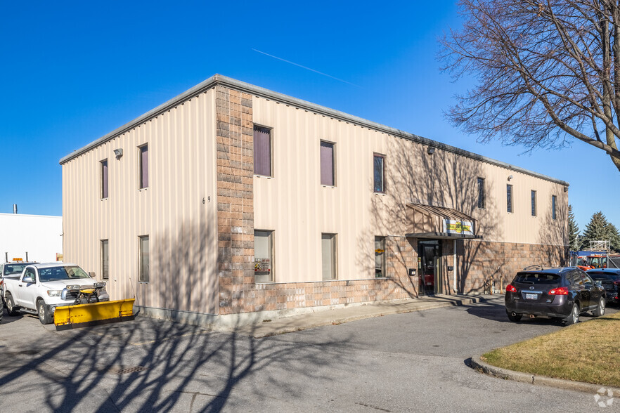 69 Jamie Ave, Ottawa, ON for lease - Primary Photo - Image 1 of 3