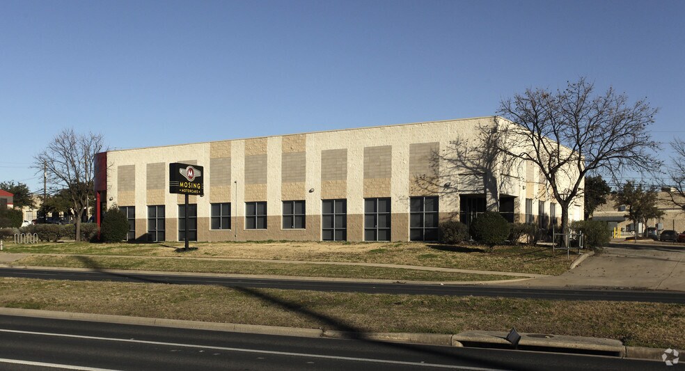 2420 W Braker Ln, Austin, TX for lease - Building Photo - Image 2 of 5