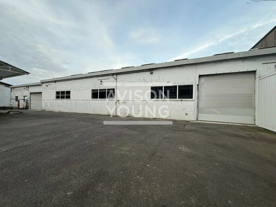 Flex in Noisy-le-Sec for lease Building Photo- Image 1 of 6
