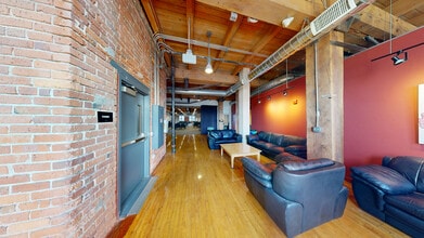 2501 Elliott Ave, Seattle, WA for lease Matterport 3D Scan- Image 2 of 14