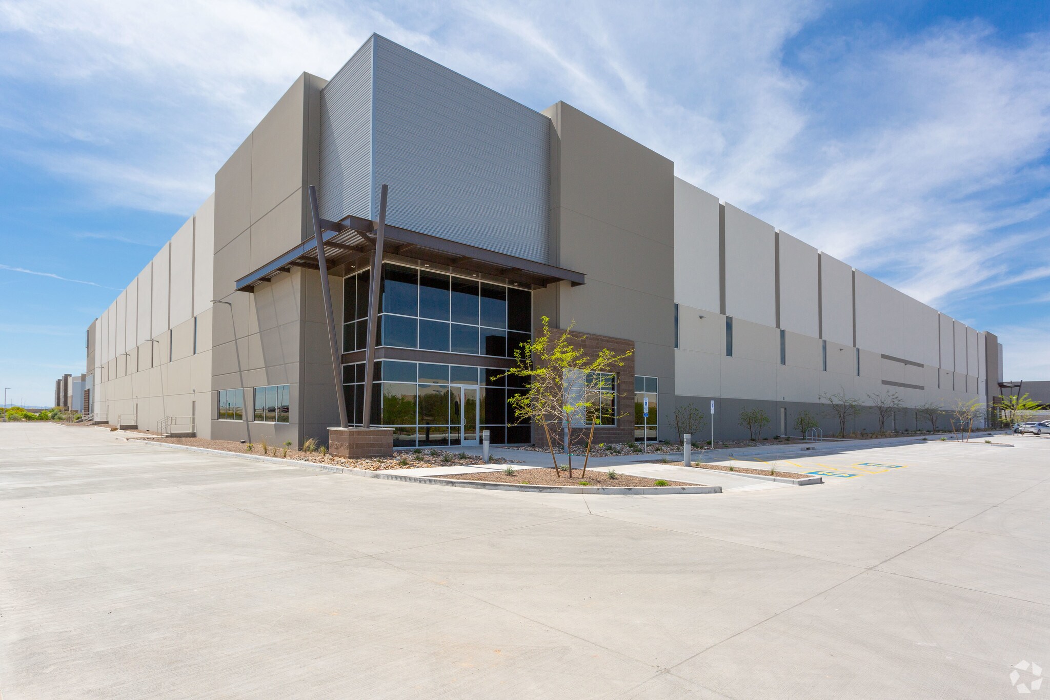 4445 N 169th Ave, Goodyear, AZ à louer Photo du bâtiment- Image 1 de 7