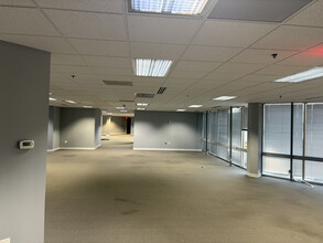 200 Lake Dr E, Cherry Hill, NJ for lease Interior Photo- Image 1 of 15