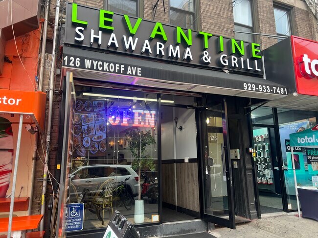More details for 126 Wyckoff Ave, Brooklyn, NY - Retail for Lease