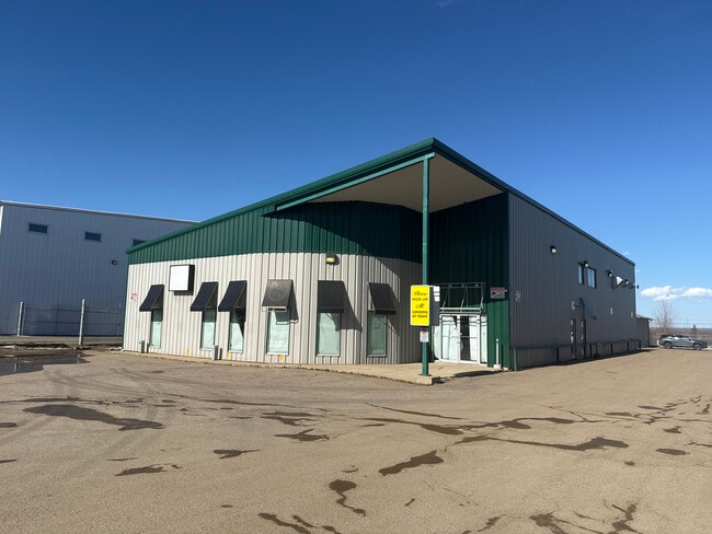 More details for 195 Mackay Cres, Fort McMurray, AB - Industrial for Sale