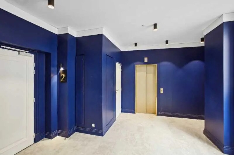 42-44 Rue De Paradis, Paris à louer - Photo du bâtiment - Image 3 de 13