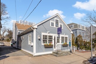 Plus de détails pour 14 Narragansett Ave, Jamestown, RI - Vente au détail à louer