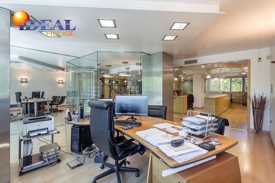 Plaza de Carretas, 5, Granada, Granada for sale - Building Photo - Image 2 of 30