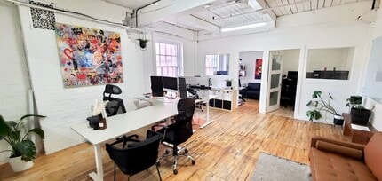 351 Boul Robert-Bourassa, Montréal, QC for lease Interior Photo- Image 2 of 8