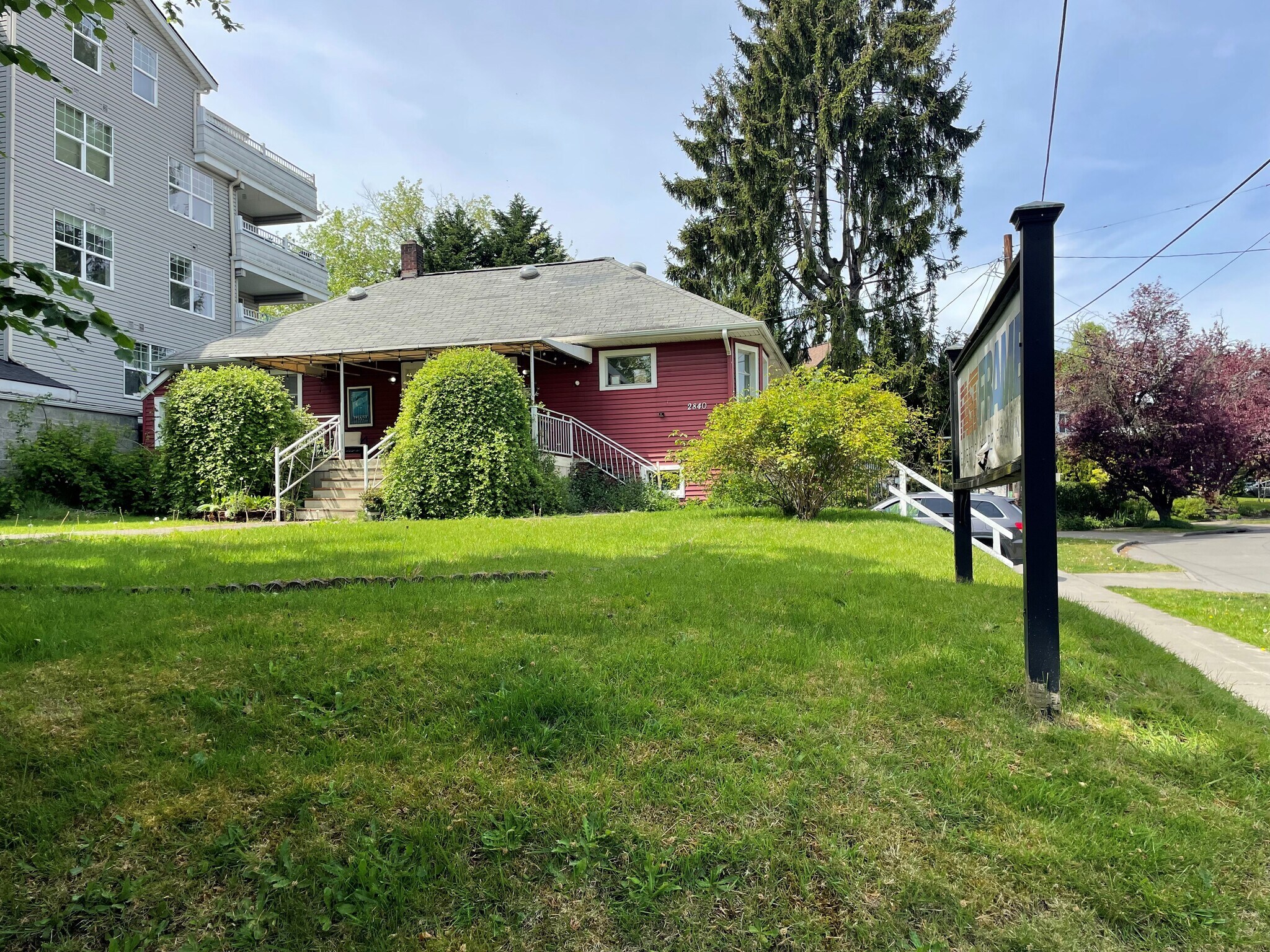 2840 Madison St E, Seattle, WA à vendre Photo principale- Image 1 de 8