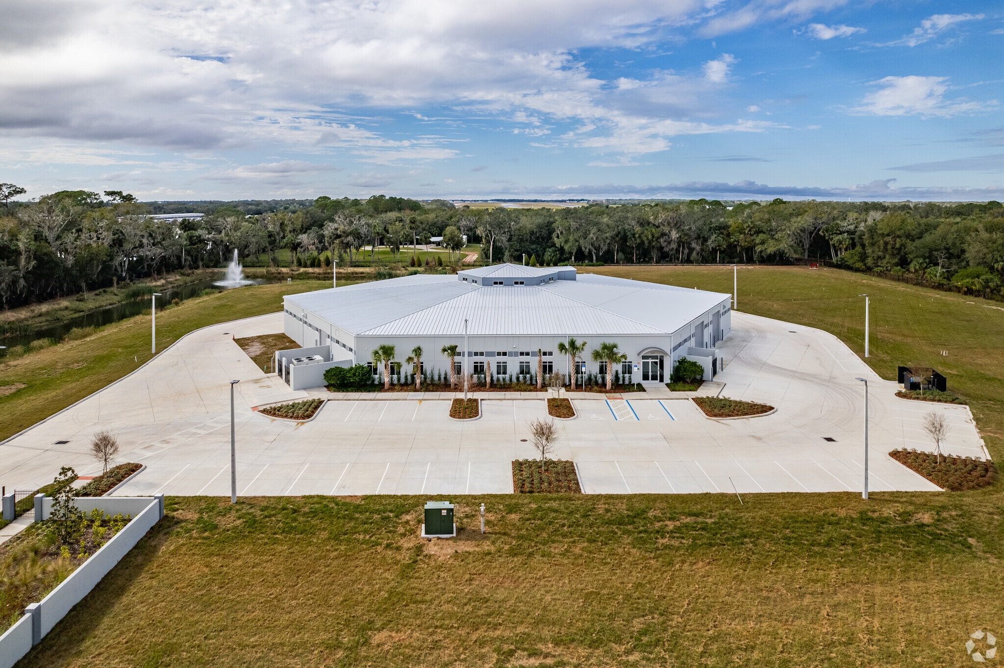 2678 Richmond Ave, Sanford, FL à vendre Photo principale- Image 1 de 22