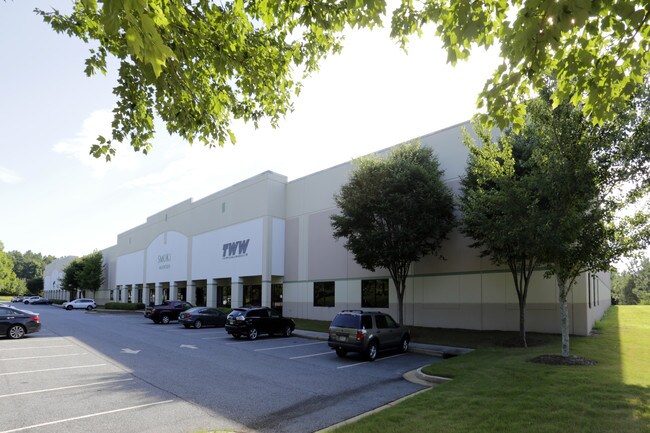 Plus de détails pour 2021 Cedars Rd, Lawrenceville, GA - Industriel à louer