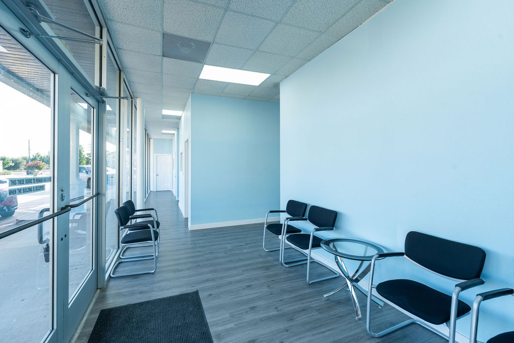 2409-2430 FM 1092 Rd, Missouri City, TX for lease Lobby- Image 1 of 14