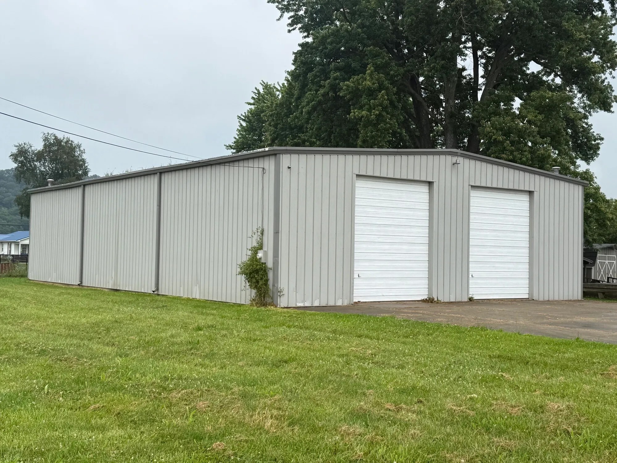 211 Roberta Dr, Warsaw, KY for sale Building Photo- Image 1 of 3