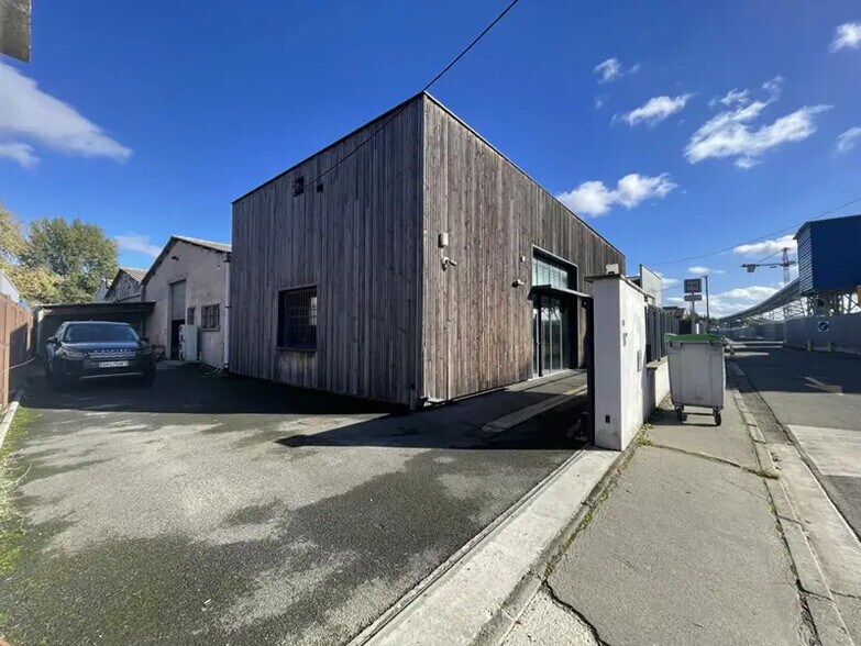 Industrial in Toulouse for sale - Building Photo - Image 1 of 1