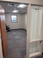 2901 Ohio Blvd, Terre Haute, IN à louer Photo intérieure- Image 2 de 3