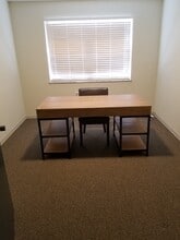 893-905 High St, Worthington, OH à louer Photo intérieure- Image 1 de 5