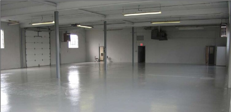 600 Hollister Rd, Teterboro, NJ à louer - Photo intérieure - Image 3 de 4