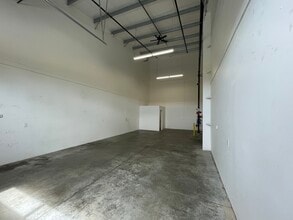 5420 Barrett Rd, Ferndale, WA for lease Building Photo- Image 2 of 7