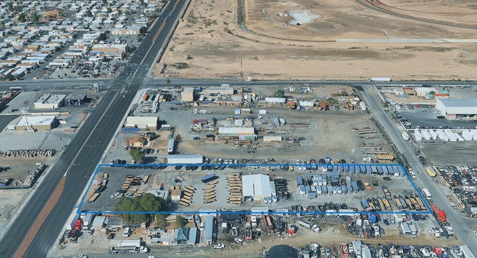 3112 N Nellis Blvd, Las Vegas, NV à vendre - Photo du bâtiment - Image 3 de 3