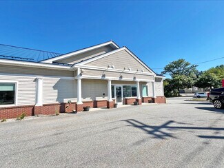 Plus de détails pour 593 Center St, Auburn, ME - Commerce de détail à vendre