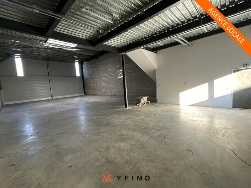 Flex in Les Mureaux for lease Interior Photo- Image 1 of 7