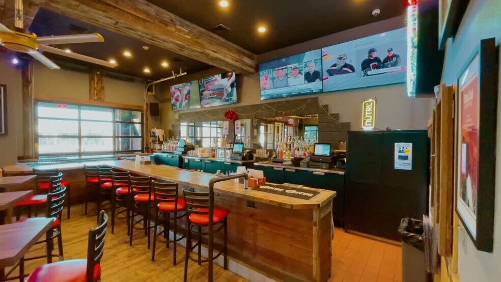 1289 Bagnell Dam Blvd, Lake Ozark, MO à vendre - Vidéo sur l’inscription commerciale - Image 2 de 21