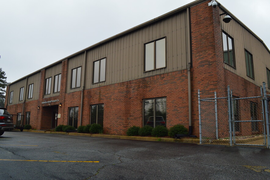 264 Stapleton Rd, Cornelia, GA for lease - Building Photo - Image 1 of 16