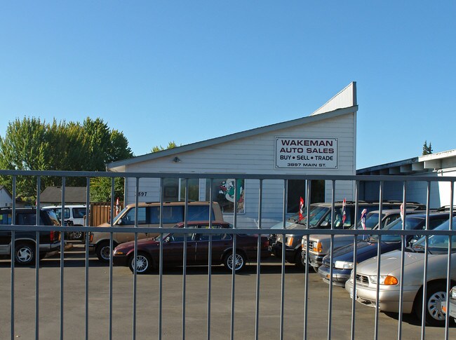 More details for 3897 Main St, Springfield, OR - Retail for Sale