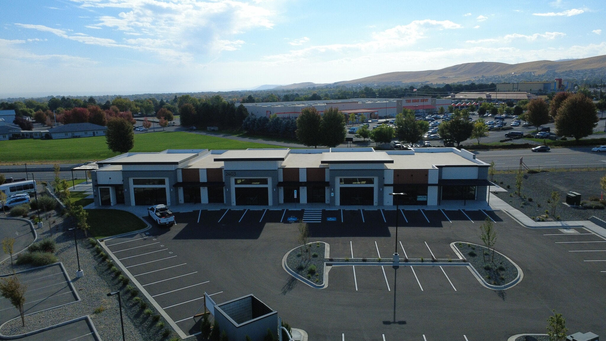 2403 Quillan Pl, Kennewick, WA for lease Building Photo- Image 1 of 10