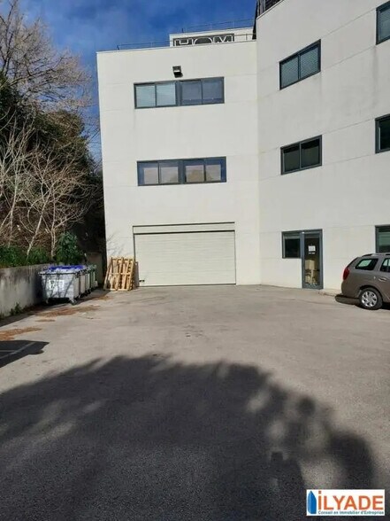 7 Rue Gaston De Flotte, Marseille à louer - Photo du bâtiment - Image 3 de 3