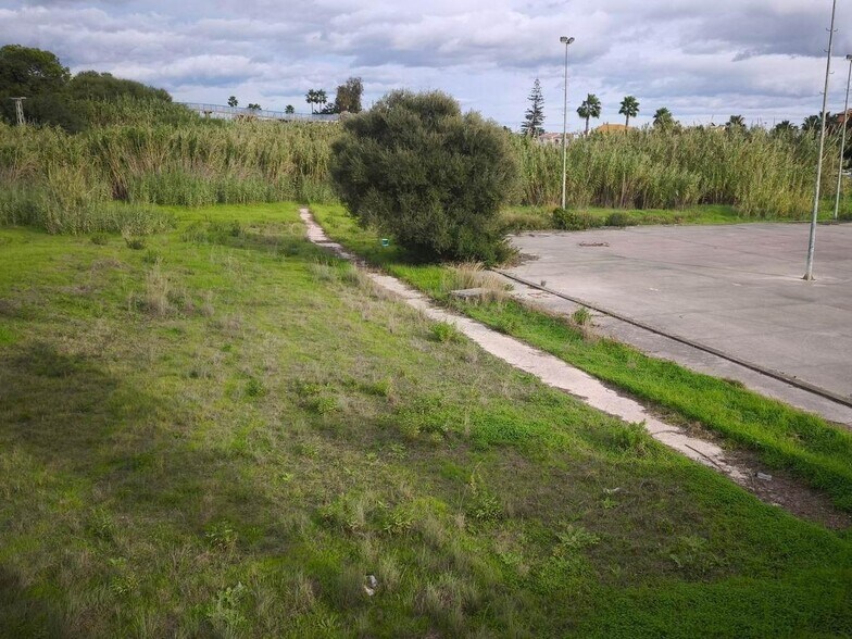 Land in Manilva, Málaga for sale - Aerial - Image 3 of 9