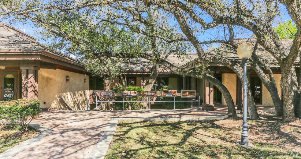 7272 Wurzbach Rd, San Antonio, TX for sale - Primary Photo - Image 1 of 50