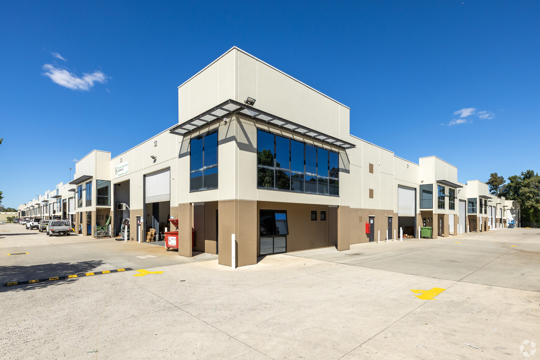 45 Powers Rd, Seven Hills for lease Primary Photo- Image 1 of 6