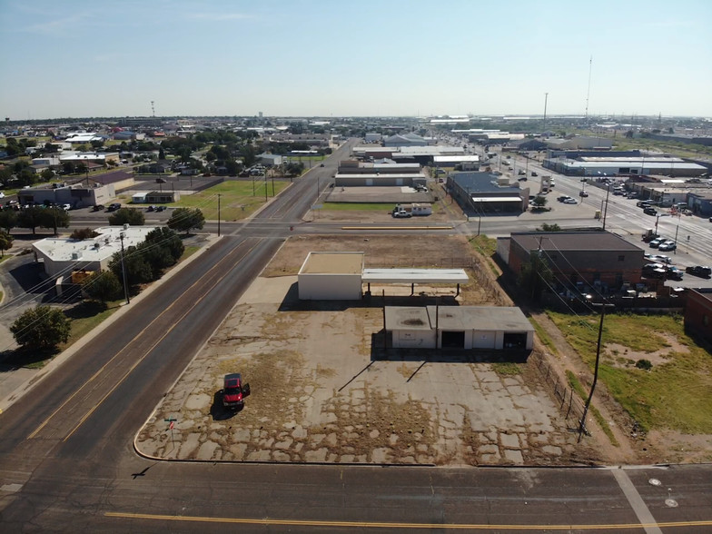 500 W 3rd St, Odessa, TX à vendre - Photo du bâtiment - Image 1 de 1