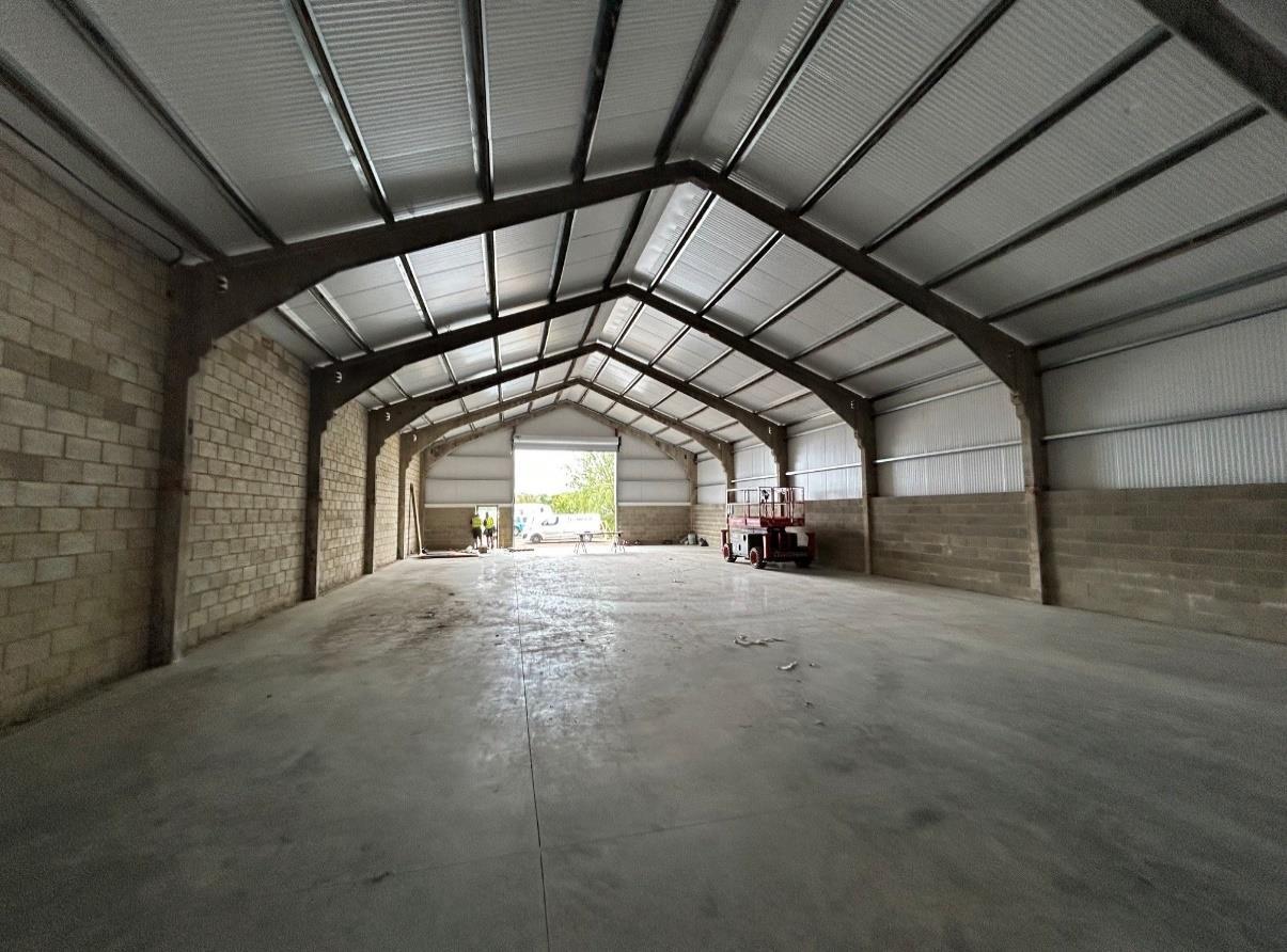 Iford, Lewes for lease Interior Photo- Image 1 of 2