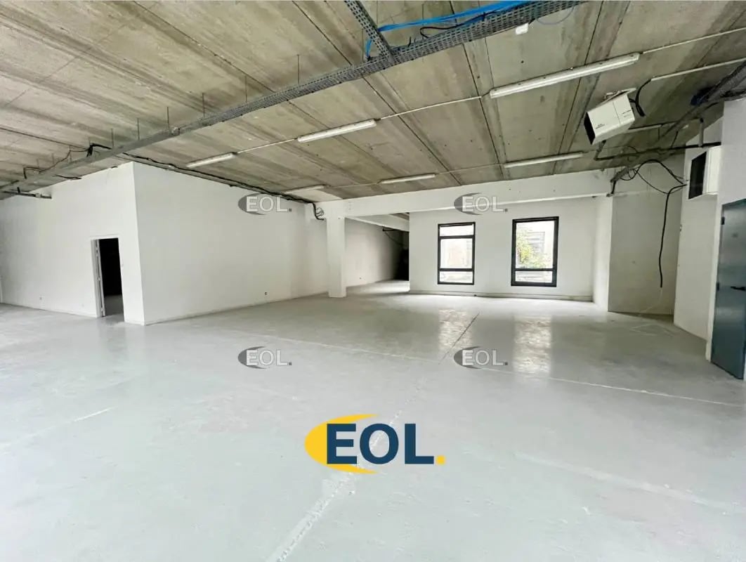 Industrial in Roissy-en-France for lease Interior Photo- Image 1 of 5