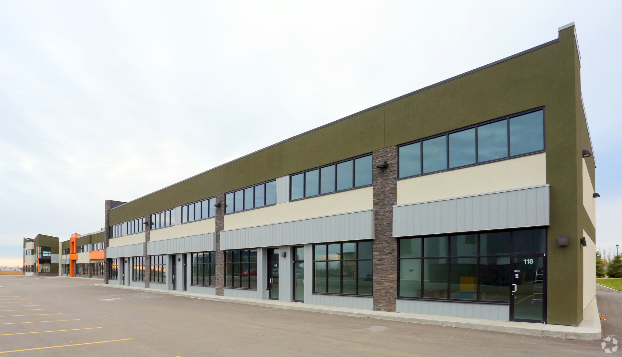 1803 91st St SW, Edmonton, AB à vendre Photo du bâtiment- Image 1 de 1